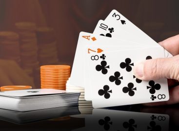 Know about diverse reasons for playing poker online