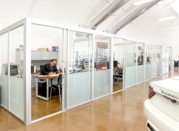 Why You Need a Glass Office Cubicle Panels?