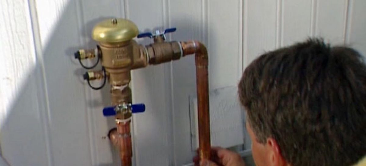 How To Install The Tap And Siphon