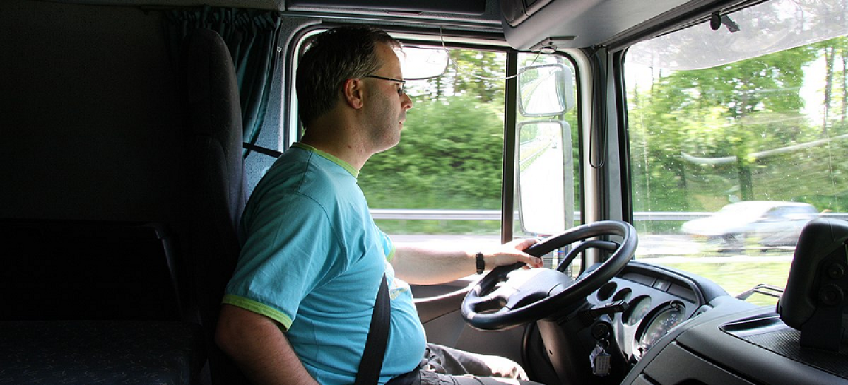 Tips for Landing a Trucking Job