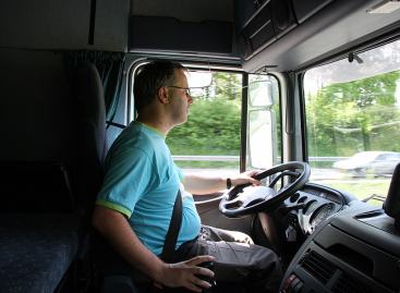 Tips for Landing a Trucking Job