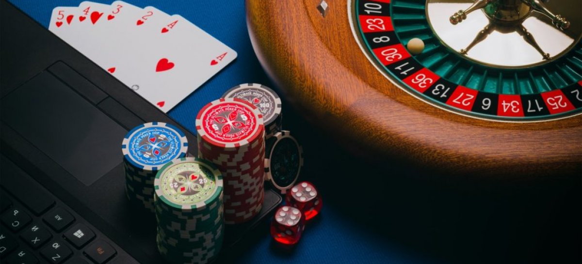 Types of Games Available at Online Casinos