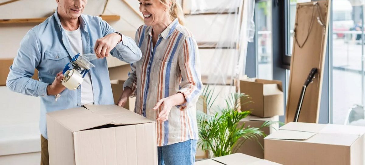 How to Help Seniors Pack for A Move