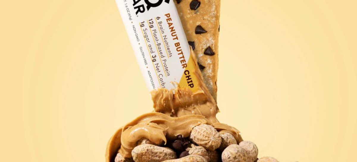 Keto Plant-Based Protein Bar Bananas and Nuts: A Great Snack Idea