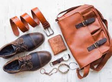 Accessories for men to insert a visual interest to an outfit