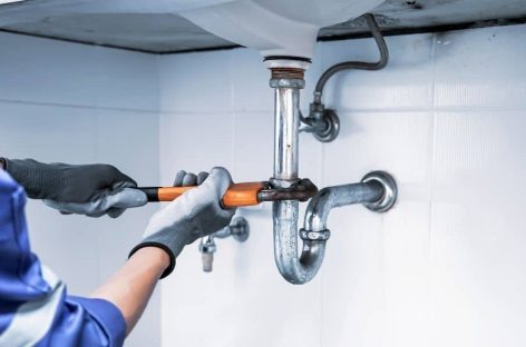 What Qualifications Do Residential Plumbers Need?