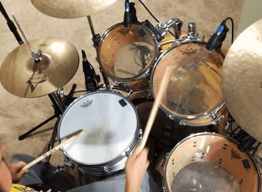 Mastering the Basics: A Guide to Basic Drum Lessons for Beginners