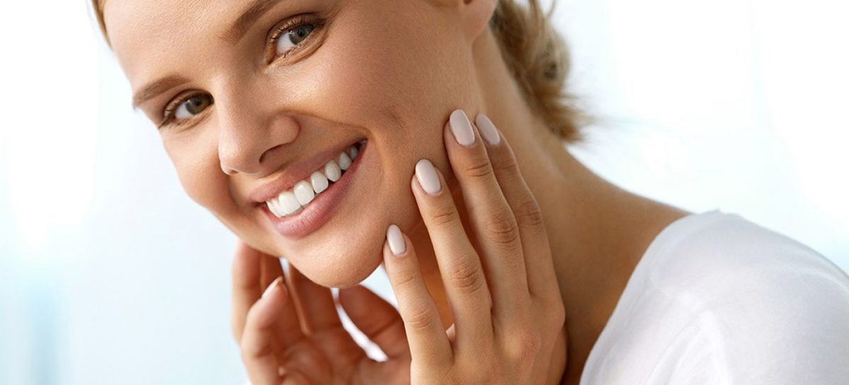 Here are some of the benefits of going to a dermatologist regularly