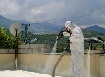 Unveiling the Longevity of Spray Foam Roofs: A Commercial Roofer’s Perspective