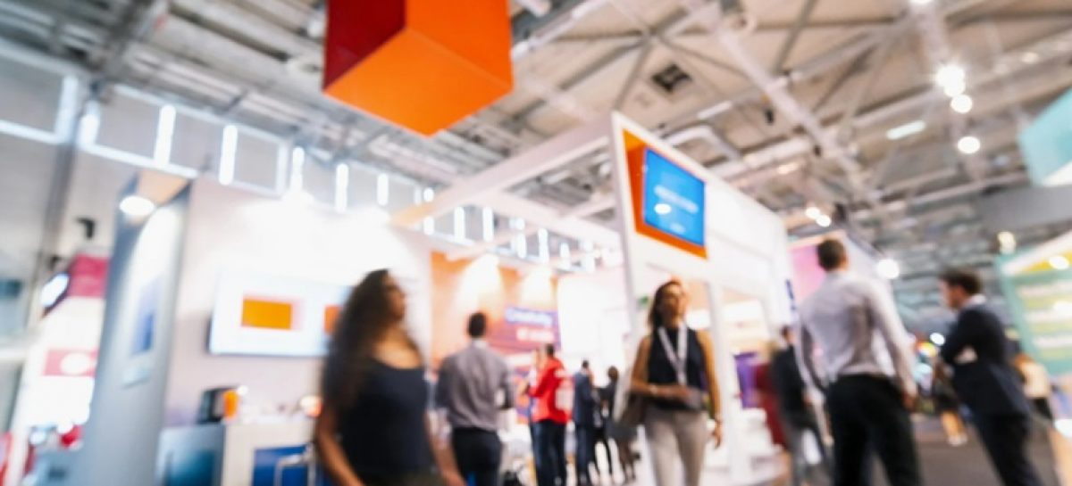 Choosing the Optimal Trade Show Graphics for Your Brand