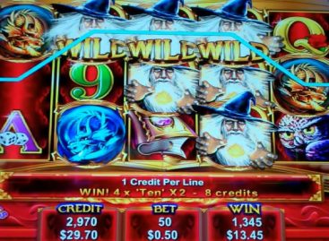 How do multi-way paylines benefit online slot games?